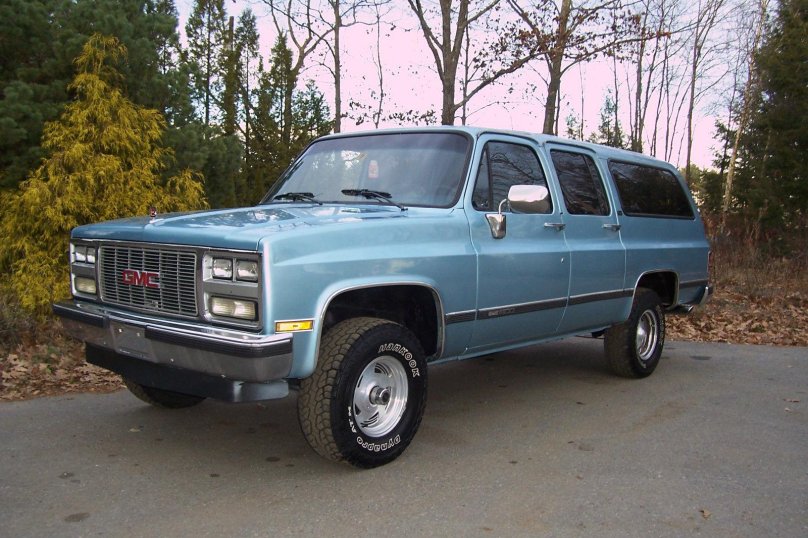 Chevrolet Suburban 1989