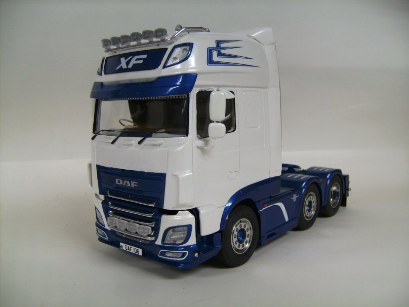 DAF XF 106 игрушка