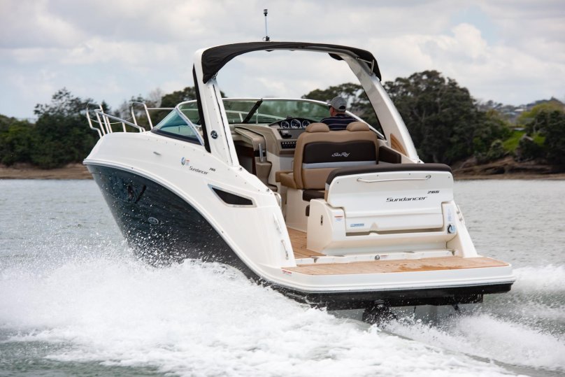 Катер Sea ray 265 Sundancer