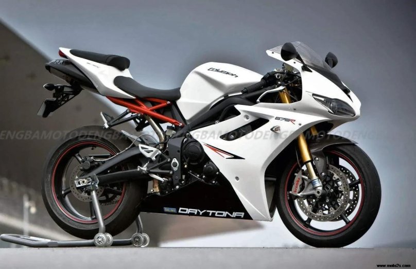 Triumph Daytona 675 2012