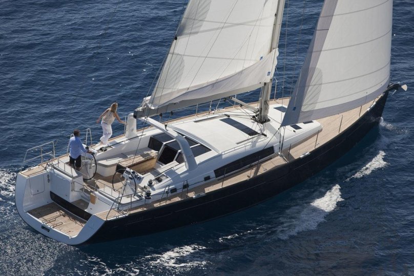 Яхта Beneteau oceanis 58