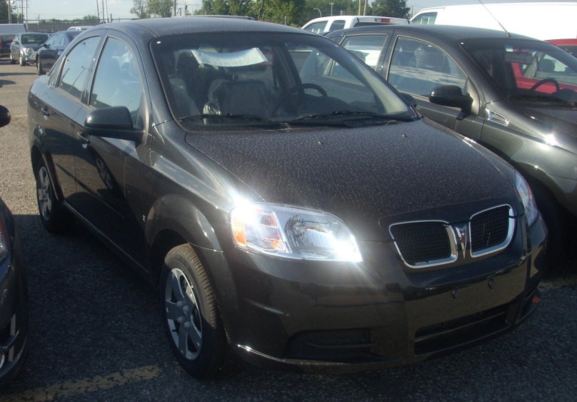 Pontiac g3 sedan