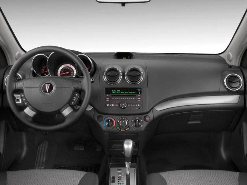 Понтиак Авео