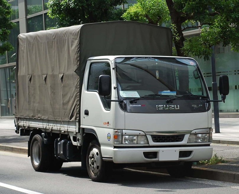 Isuzu Elf 2002