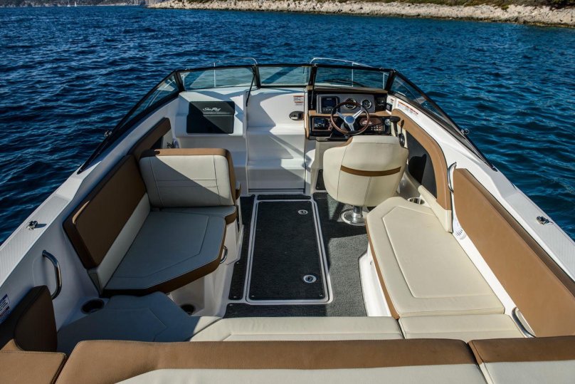 Sea ray 230