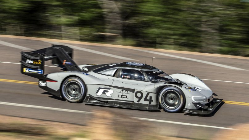 Volkswagen рекорд Нюрбургринга