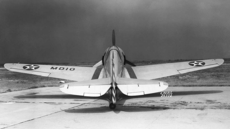 Curtiss XP-42