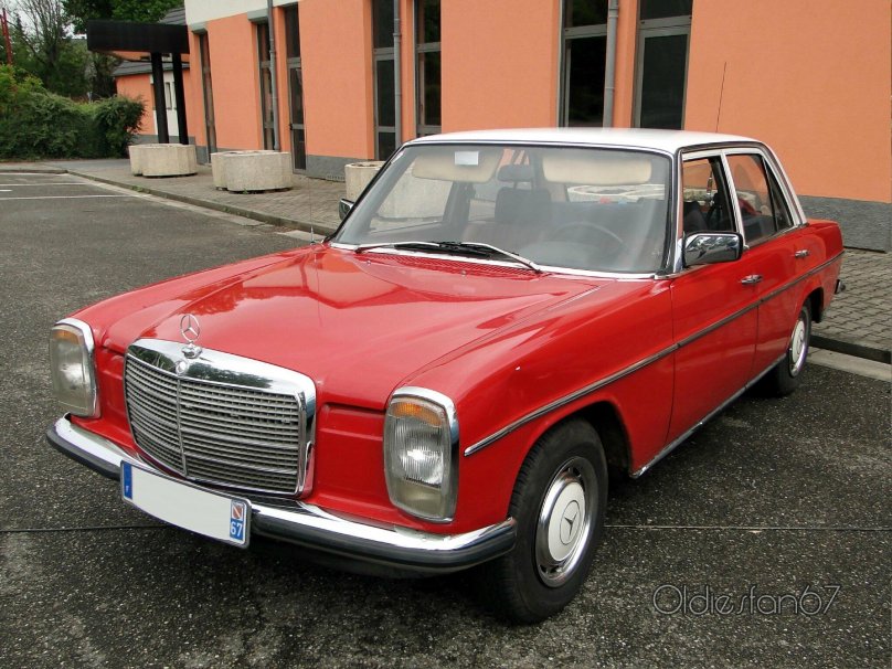 Mercedes-Benz 200 (w115)