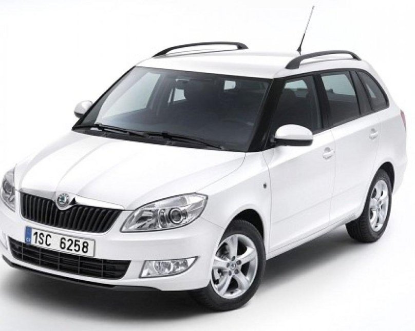 Шкода Фабия 2 Комби