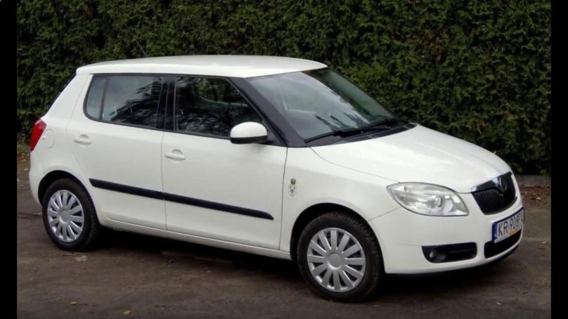 Шкода Фабия 1.6