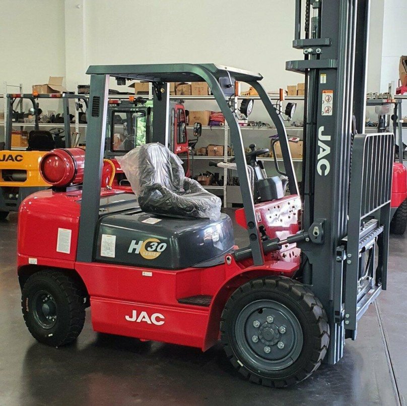 Вилочный погрузчик JAC cpcd15