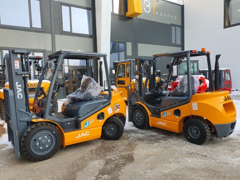 Погрузчик JAC