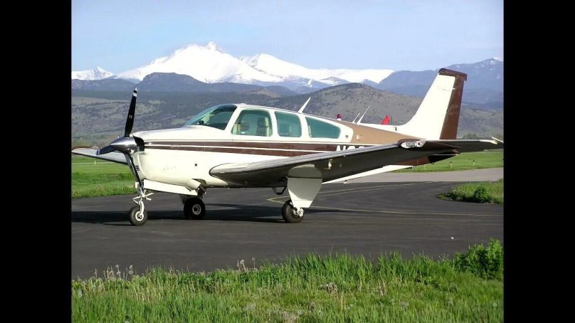 Самолет Бичкрафт Бонанза