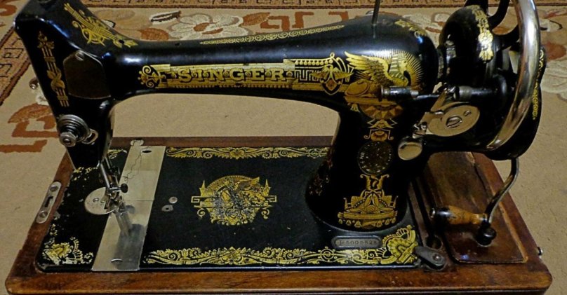 Швейная машинка (Zinger super 2001)