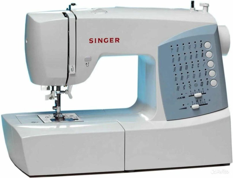 Швейная машина Singer Cosmo 7422