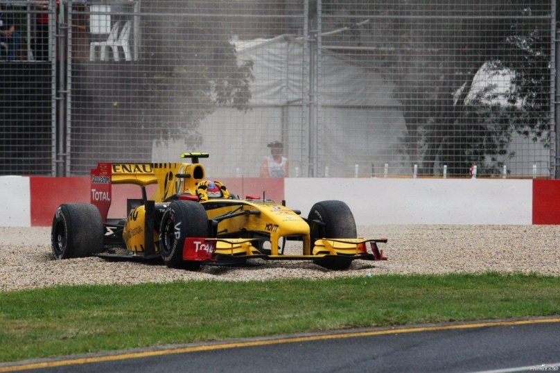 Виталий Петров формула 1