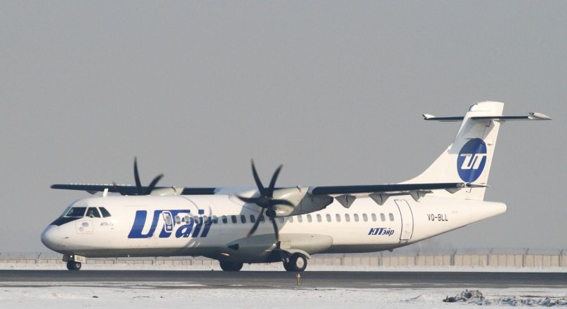ATR 72 самолет салон