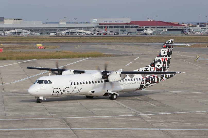 ATR ATR 72 самолет
