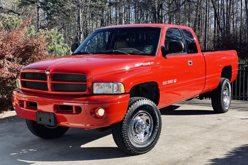 Dodge Ram v10
