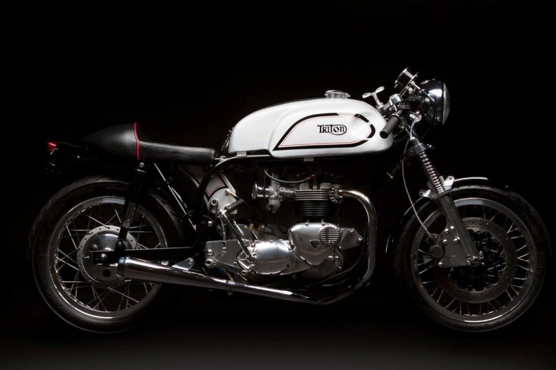 Мотоцикл Триумф 1980