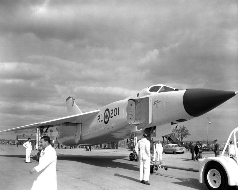 Avro CF-105 «arrow»