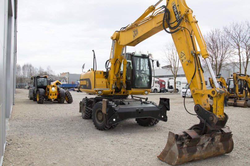 Экскаватор JCB js160w