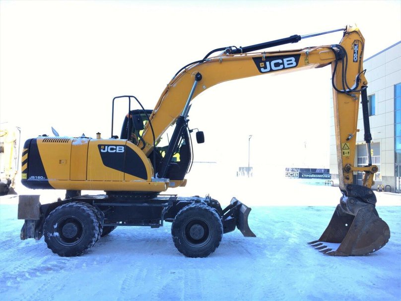 Колесный экскаватор JCB js160w
