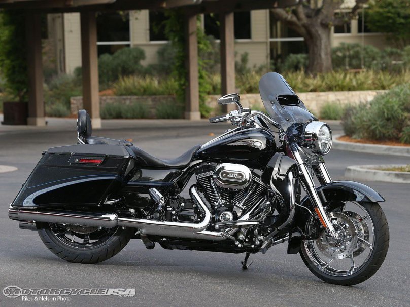 Harley-Davidson CVO Road King 2014