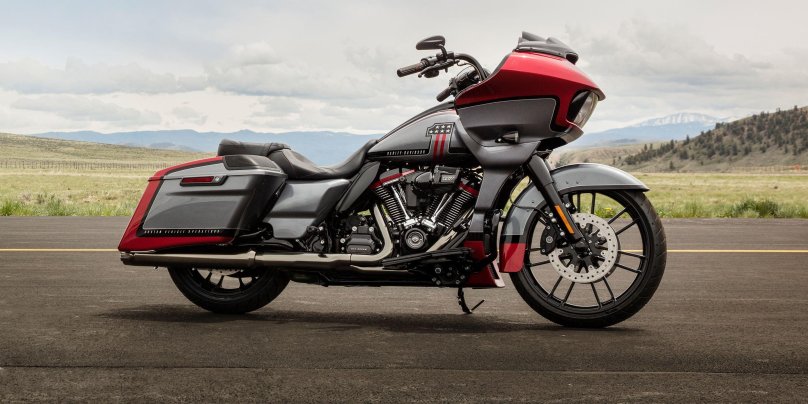 Road Glide CVO 2022