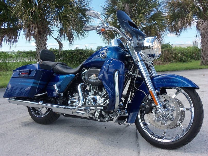 Мотоцикл Harley Davidson Road King