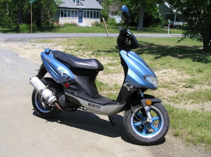 Скутер Венто Тритон р4