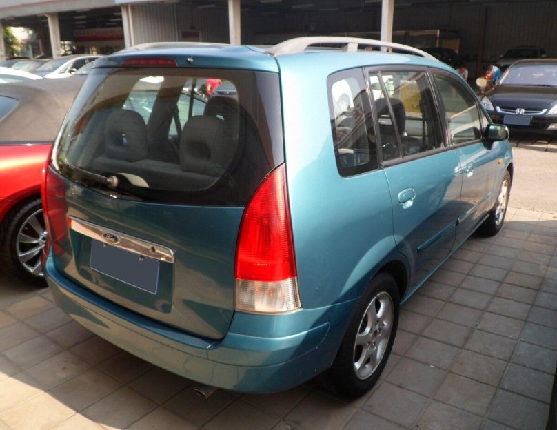 Ford Ixion 1999