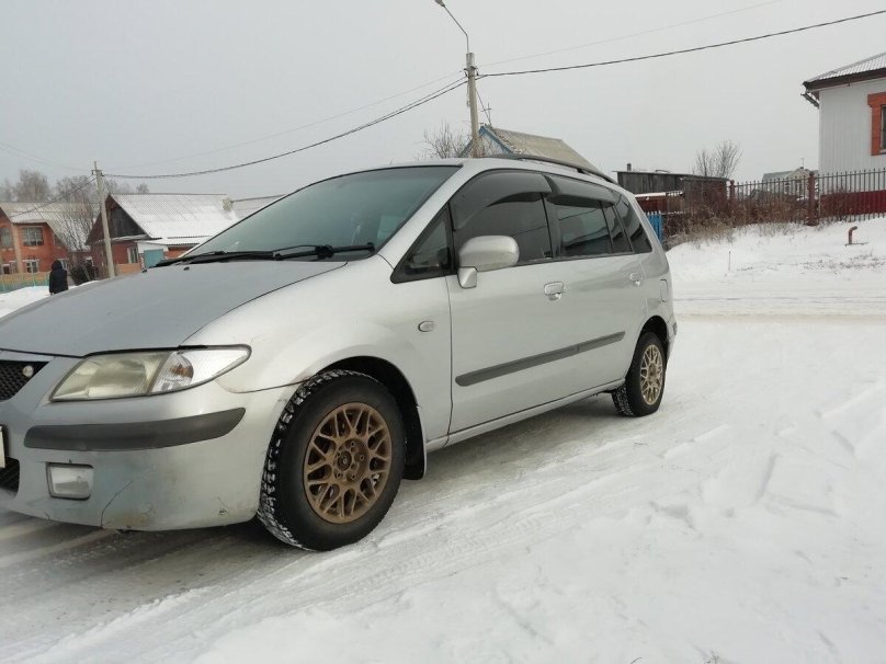 Ford Ixion 2000