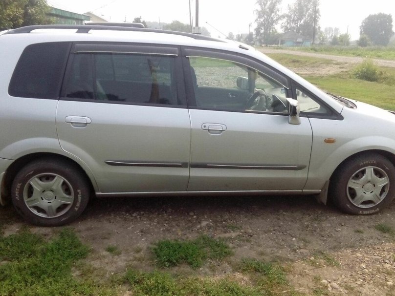 Форд Иксион 2000