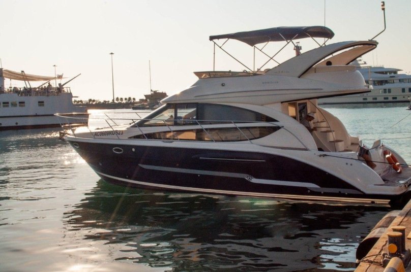 Яхты Meridian 381