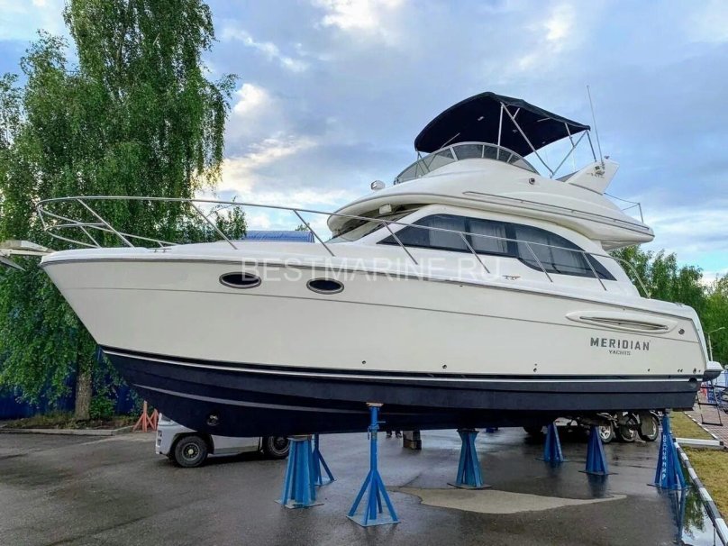 Моторная яхта Meridian 341
