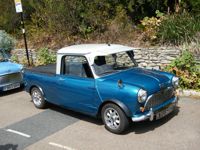 Мини Купер грузовик