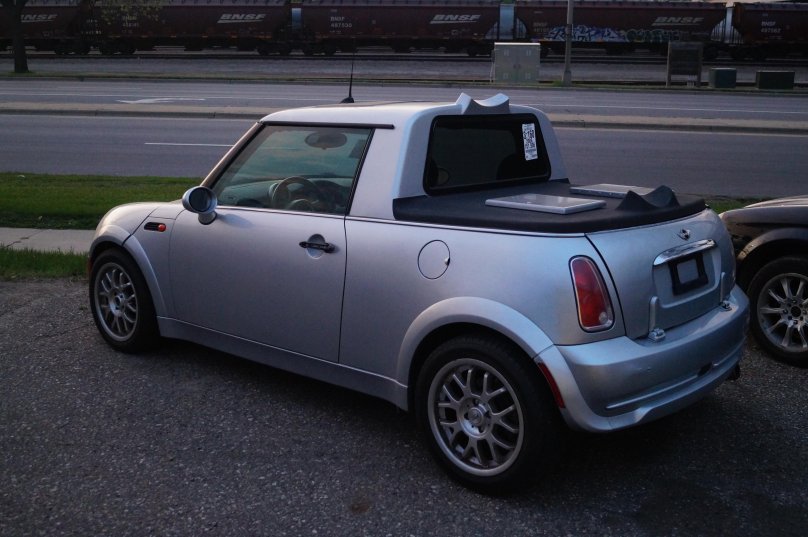 Мини Купер спереди