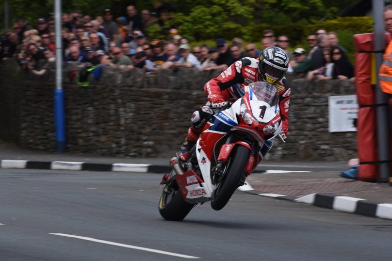 Джон МАКГИННЕС TT Isle of man
