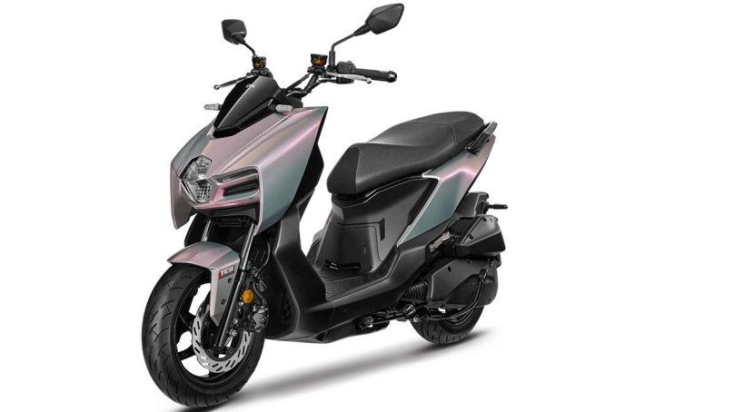 Скутер first Rival