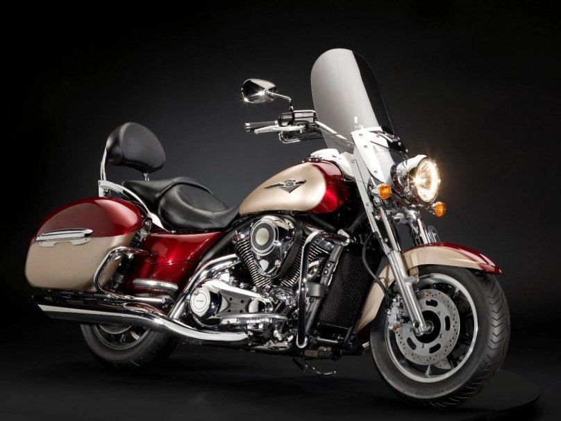 Мотоцикл Кавасаки вулкан 1700