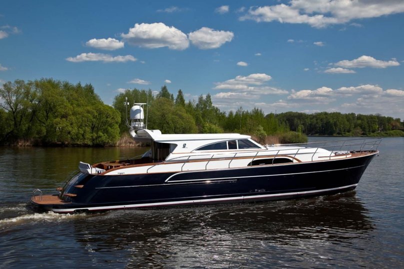 Яхта Mulder 68 Convertible