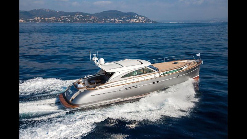 Моторная яхта Mulder 1500