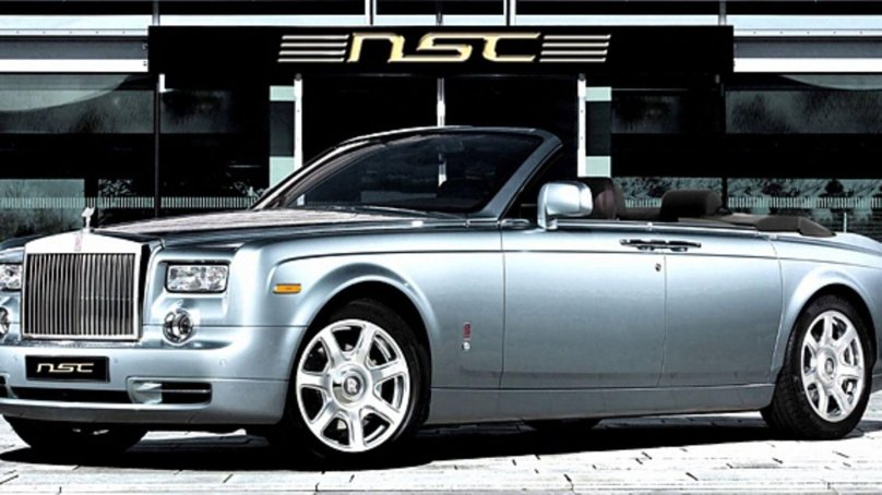 Rolls Royce Phantom 4