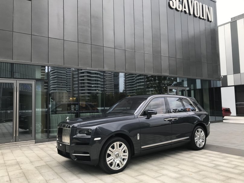 Коляска Роллс Ройс