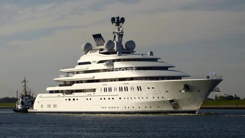 Яхта опера владелец