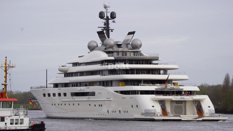 Project Blue яхта