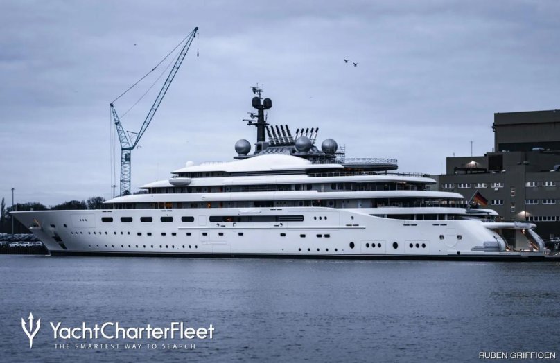 Quantum Blue яхта