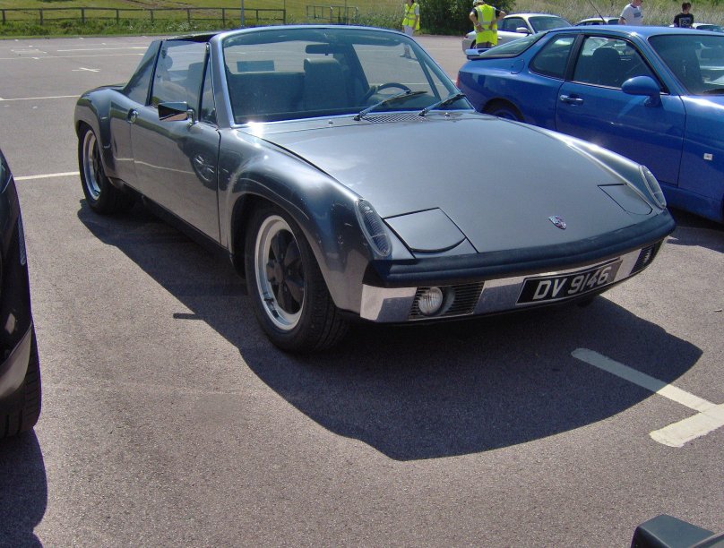 ДБ 916 машина