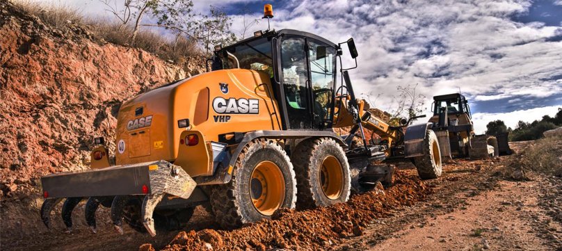 Кейс и Нью Холланд